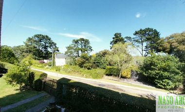 OPORTUNIDAD!!! Importante chalet en venta en Sierra de los Padres. Gas Natural