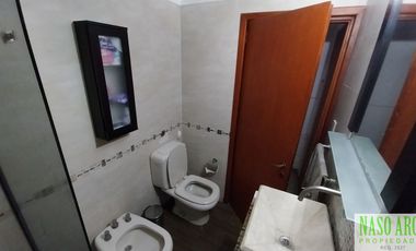 OPORTUNIDAD!!! Importante chalet en venta en Sierra de los Padres. Gas Natural