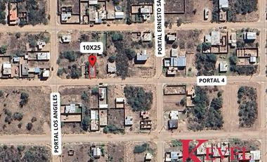 LOTE DE 250m2 CON SERVICIO DE LUZ Y AGUA
