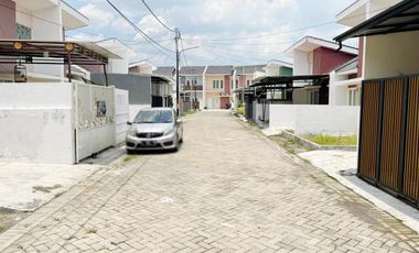 Dijual rumah murah siap huni di komplek perumahan