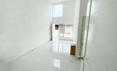 Dijual rumah murah siap huni di komplek perumahan