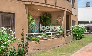 Departamento en venta - APTO CRÉDITO - 3 dormitorios con cochera - Centro