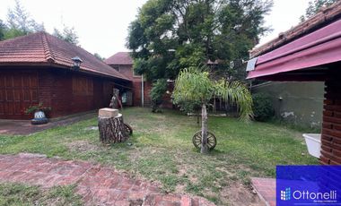 Casa en venta de 3 dormitorios c/ cochera en Costa Azul