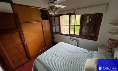 Casa en venta de 3 dormitorios c/ cochera en Costa Azul