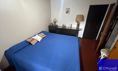 Casa en venta de 3 dormitorios c/ cochera en Costa Azul