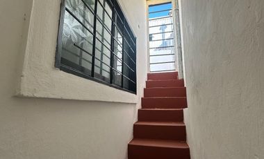 OPORTUNIDAD PH al frente en venta de 3 ambientes en La Tablada