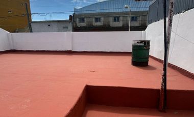 OPORTUNIDAD PH al frente en venta de 3 ambientes en La Tablada