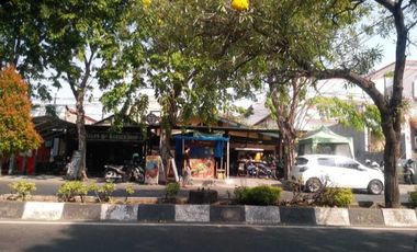 JUAL RUMAH HITUNG TANAH AREA KOMERSIL JL MENUR SURABAYA
