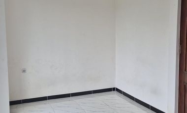Rumah 2 lantai 2 kamar tidur