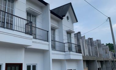 Rumah 2 lantai 2 kamar tidur