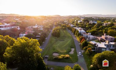 Estancia Q2. Mendiolaza. Terreno / Lote en venta de 1610m2. ÚNICO EN LA CUADRA!