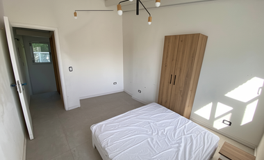 Departamento tipo duplex en venta de 1 dormitorio en Quinta sección