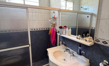 VENTA chalet Chauvin Mar del Plata 4 ambientes c/ garaje.