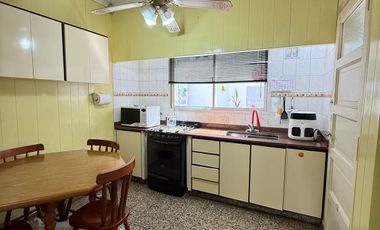 VENTA chalet Chauvin Mar del Plata 4 ambientes c/ garaje.