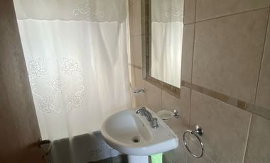 Casa en venta de 3 dormitorios c/ cochera en Villa Elisa