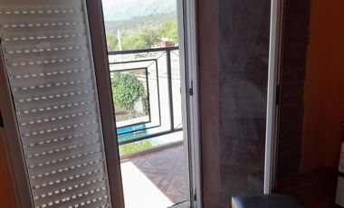 Casa en venta de 2 dormitorios c/ cochera en La Puerta