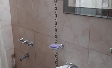 Casa en venta de 2 dormitorios c/ cochera en La Puerta