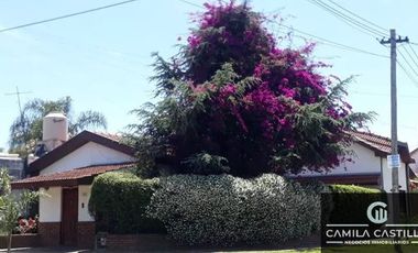 Casa en venta de 3 dormitorios c/ cochera en San Justo