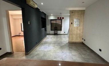 Casa en venta de 5 dormitorios c/ cochera en Berisso