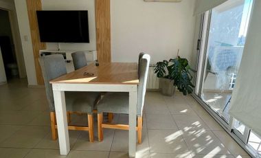 Venta Lomas de Zamora Excelente Departamento de 2 Dormitorios c/ cochera