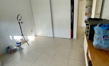 Venta Lomas de Zamora Excelente Departamento de 2 Dormitorios c/ cochera