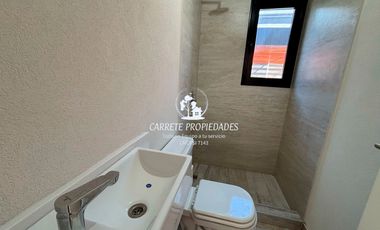 Casa en venta de 4 dormitorios y playroom. Santa Guadalupe. Pilar.