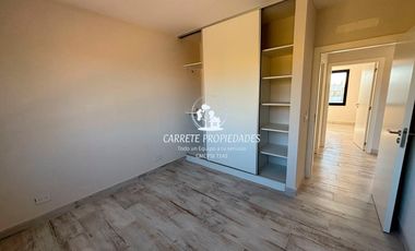 Casa en venta de 4 dormitorios y playroom. Santa Guadalupe. Pilar.