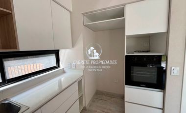 Casa en venta de 4 dormitorios y playroom. Santa Guadalupe. Pilar.