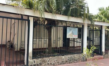 Casa en venta de 3 dormitorios c/ cochera en Avellaneda Y Tula