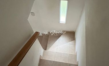 Dúplex en venta de 2 dormitorios c/ cochera en Campana