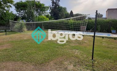 Casa en venta en barrio privado Santa Apolonia - Cerrillos