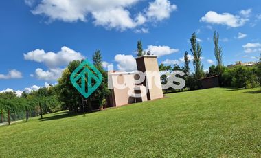 Casa en venta en barrio privado Santa Apolonia - Cerrillos