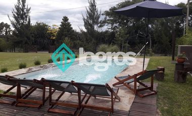 Casa en venta en barrio privado Santa Apolonia - Cerrillos