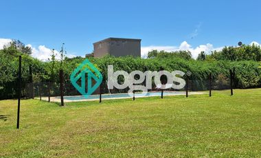 Casa en venta en barrio privado Santa Apolonia - Cerrillos