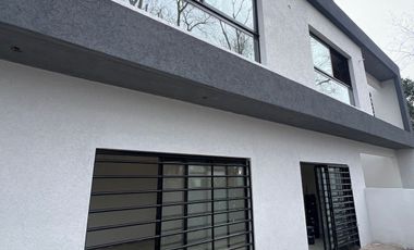 Departamento en venta de 2 dormitorios c/ cochera en Costa Azul