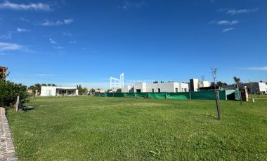 Lote en venta - Club Manuel Belgrano