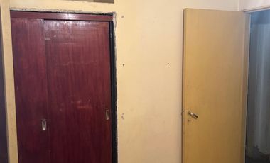 Casa en venta de 4 dormitorios c/ cochera en Avellaneda Y Tula