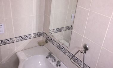 Dúplex en venta de 3 dormitorios, baño en suit c/ cochera en Centenario