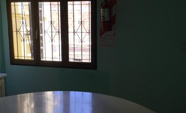 Dúplex en venta de 3 dormitorios, baño en suit c/ cochera en Centenario