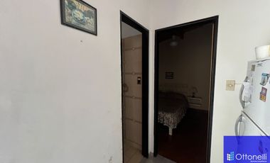 Casa en venta de 2 dormitorios c/ cochera en Costa Azul