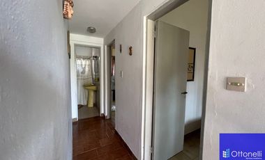 Casa en venta de 2 dormitorios c/ cochera en Costa Azul