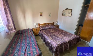 Casa en venta de 2 dormitorios c/ cochera en Costa Azul