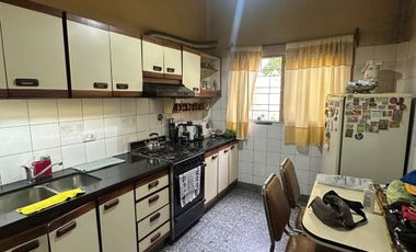 PH en venta de 2 dormitorios en Tapiales