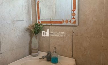 Casa en venta de 7 dormitorios c/ cochera en Garín