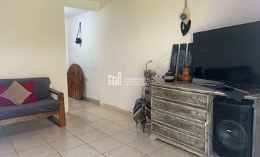 Casa en venta de 7 dormitorios c/ cochera en Garín