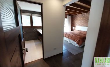 Hermosa propiedad de diseño en venta en Sierra de los Padres. Gas natural