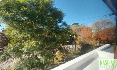 Hermosa propiedad de diseño en venta en Sierra de los Padres. Gas natural