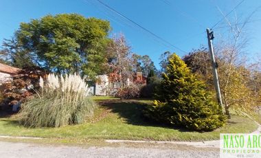 Hermosa propiedad de diseño en venta en Sierra de los Padres. Gas natural