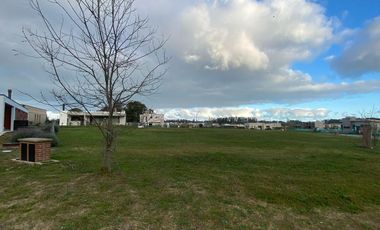 VENTA. Lote de 670m2 ubicado en Barrio Privado Arenas Chico. Mar del Plata