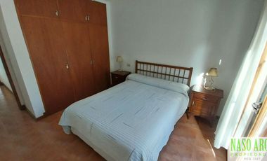 Chalet en venta en Sierra de los Padres. Gas natural. APTO CREDITO.